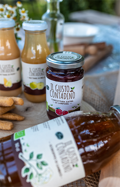 <b>PACKAGING SOSTENIBILE</b><br>Sosteniamo l’impiego di confezioni ecologiche, realizzate con materiali differenziabili, pratiche da smaltire e rispettose dell’ambiente.